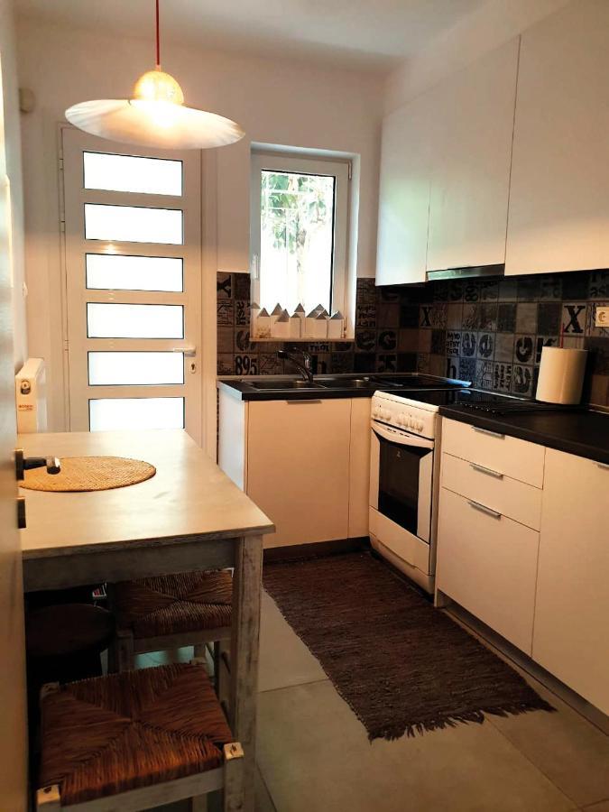 Mama's - 2 Bedroom Near Acropolis Apartment Athen